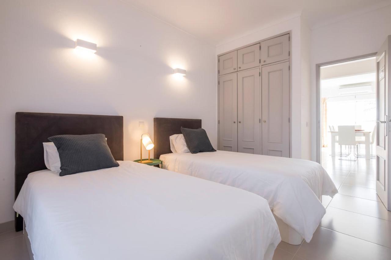 Beautiful Seaview 2 Bedroom Apartment Luz Buitenkant foto