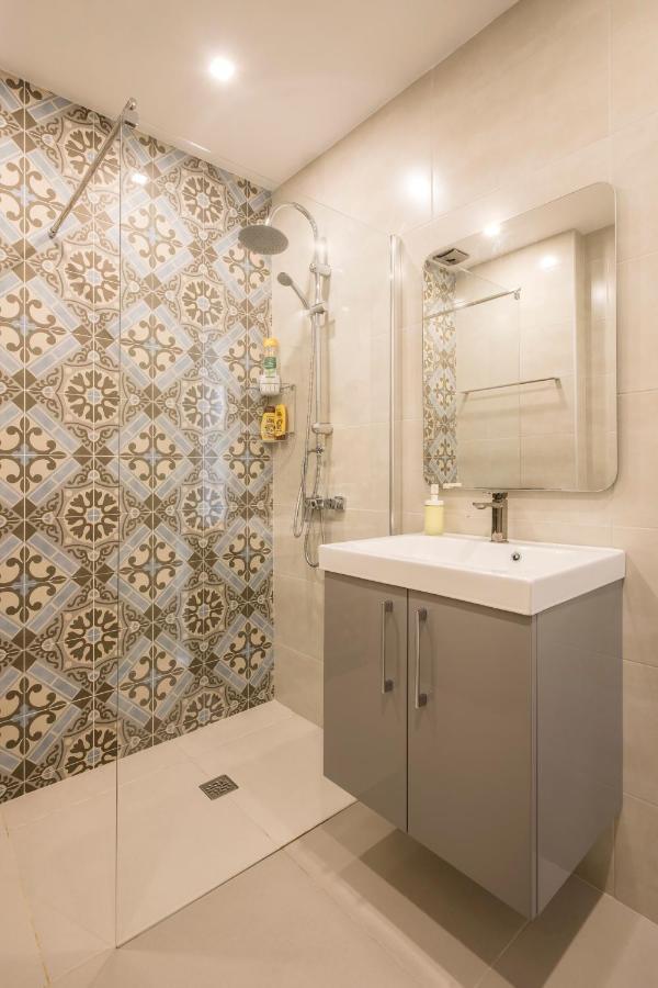 Beautiful Seaview 2 Bedroom Apartment Luz Buitenkant foto