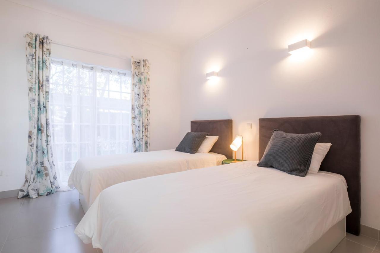 Beautiful Seaview 2 Bedroom Apartment Luz Buitenkant foto